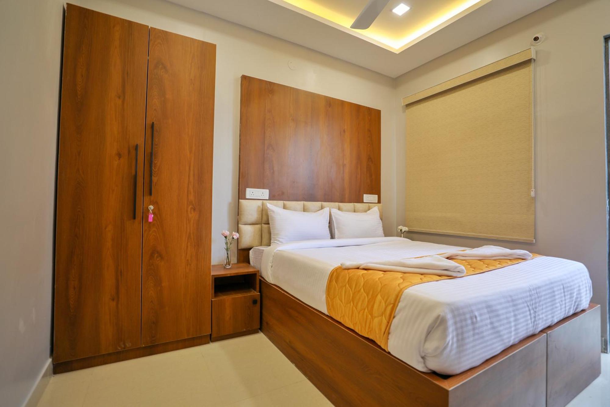 Hotel Ceasta, Beside Us Consulate Hyderabad, Gachibowli Gundipet 外观 照片
